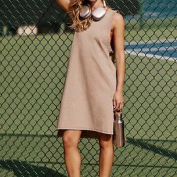 #88 NWT Free People Hot Shot Tunic Tank in Mocha Latte - Picture 2 of 4